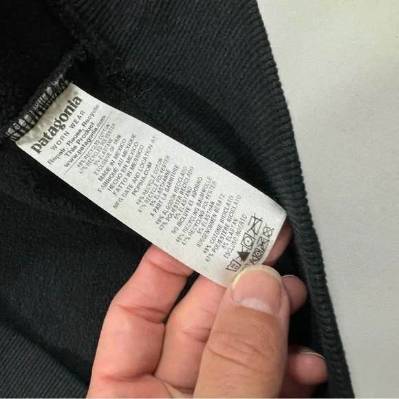 Patagonia Men's Fitz Roy Horizons Uprisal Hoody Sweatshirt - Picture 3 of 6